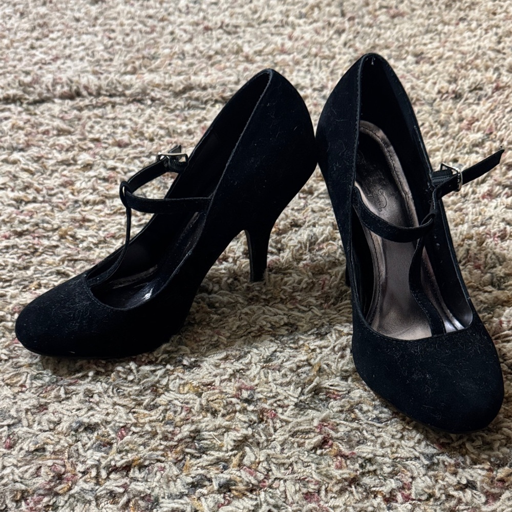 Journee Collection Black T-Strap Heels